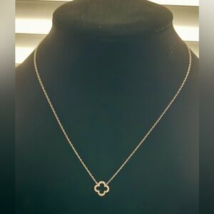 Elegant Silver Clover Pendant Necklace